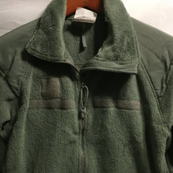 ECWCS GEN III L3 Foliage Green Fleece Cold Weather Jacket Large/Regular - Picture 1 of 8